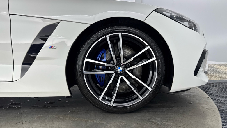 BMW Z4 sDrive 20i M Sport 2dr Auto Petrol Roadster